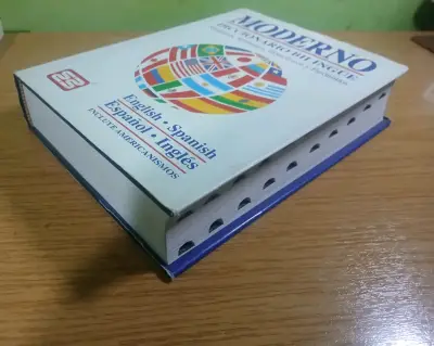 Diccionario Bilingüe Moderno Español-Inglés - miniatura 5