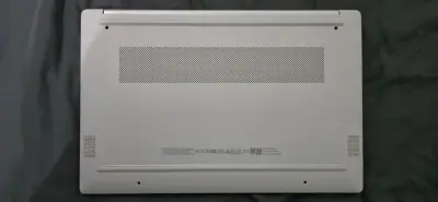 Notebook HP 15.6 pulgadas Intel Core i3 - miniatura 4