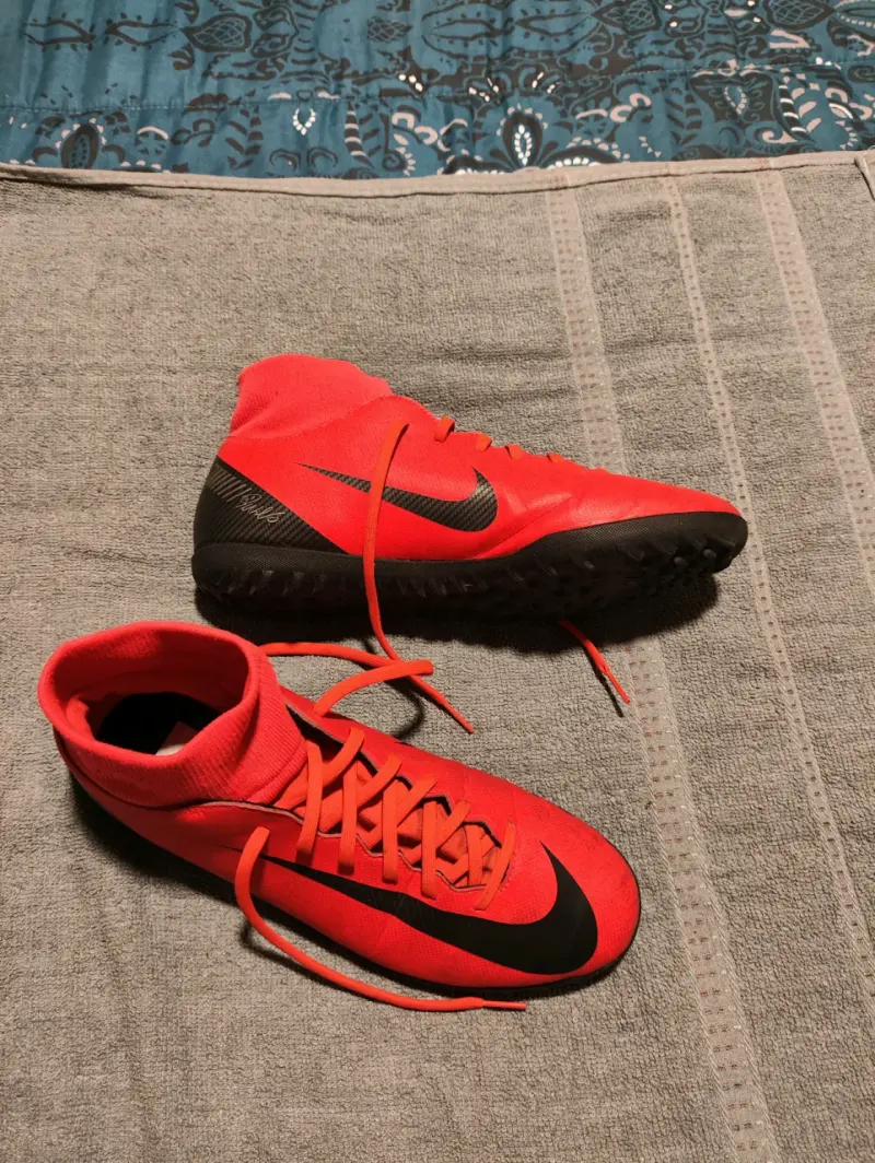 Zapatillas de fútbol Nike Mercurial rojas - 2