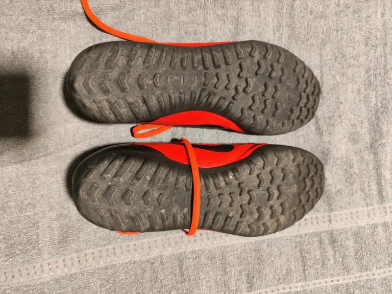 Zapatillas de fútbol Nike Mercurial rojas - 4