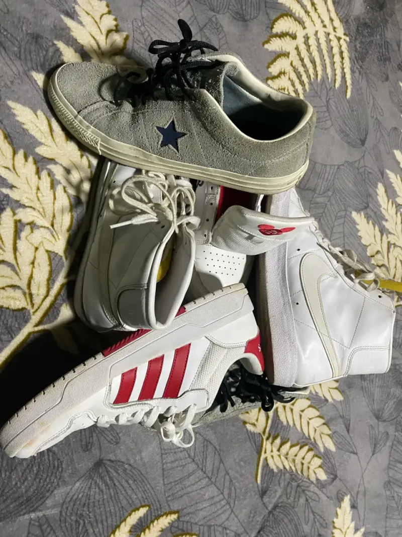 Zapatillas deportivas blancas con diseño de Mickey - 5