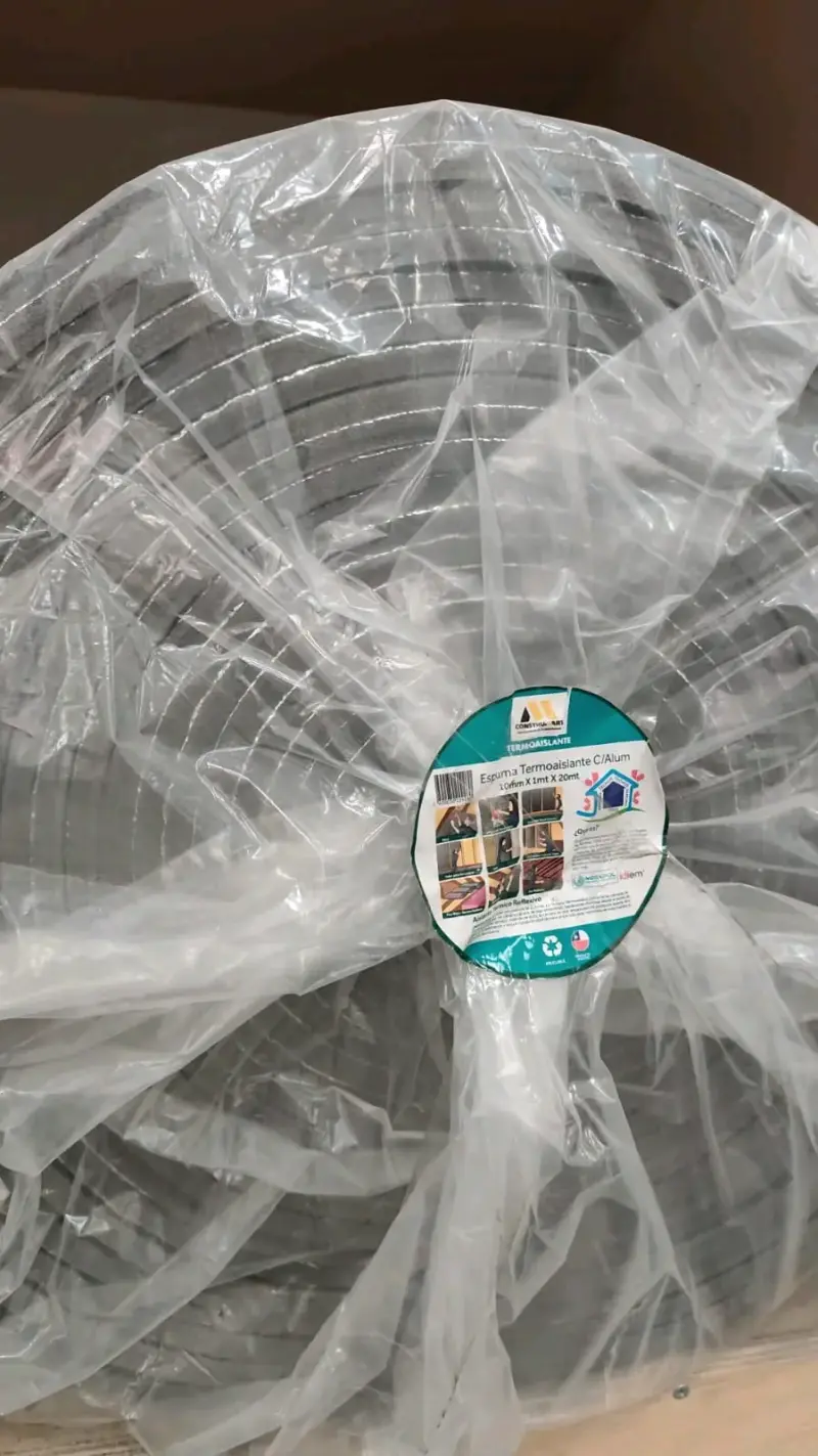 Rollo de espuma termoaislante con aluminio 20m