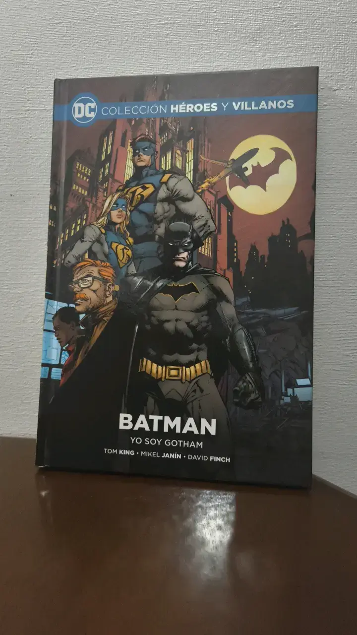 Comic Batman Yo Soy Gotham DC Héroes y Villanos