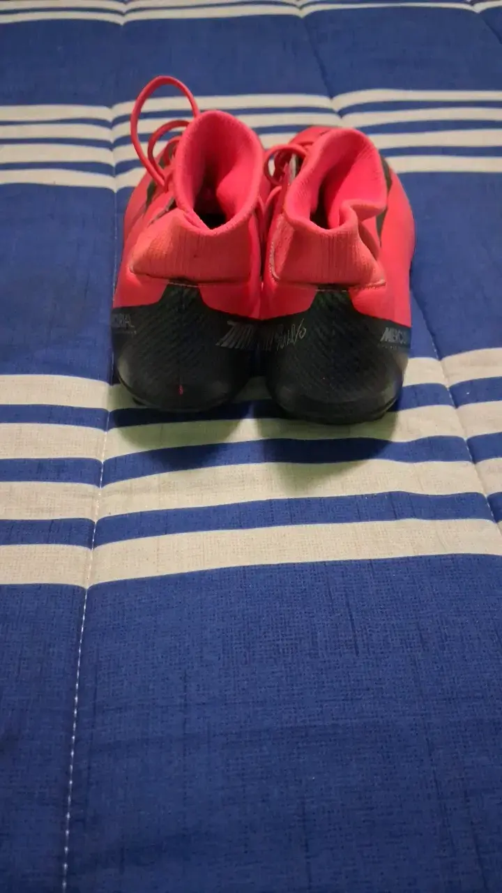 Botines de fútbol Nike Mercurial rojos - 4