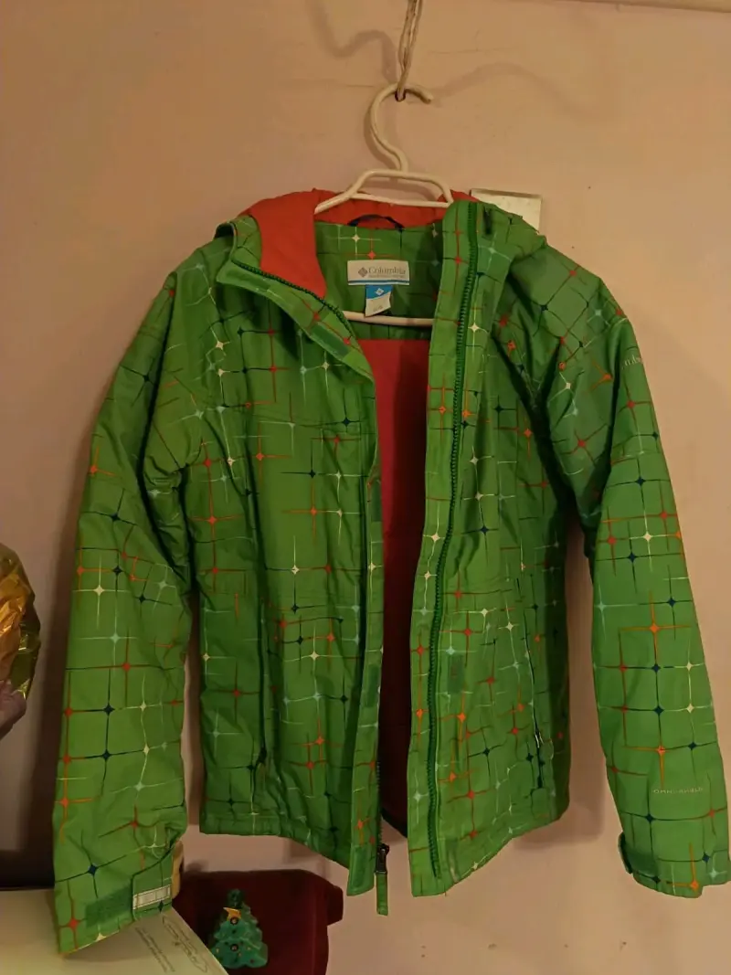 Chaqueta impermeable verde Columbia para niños