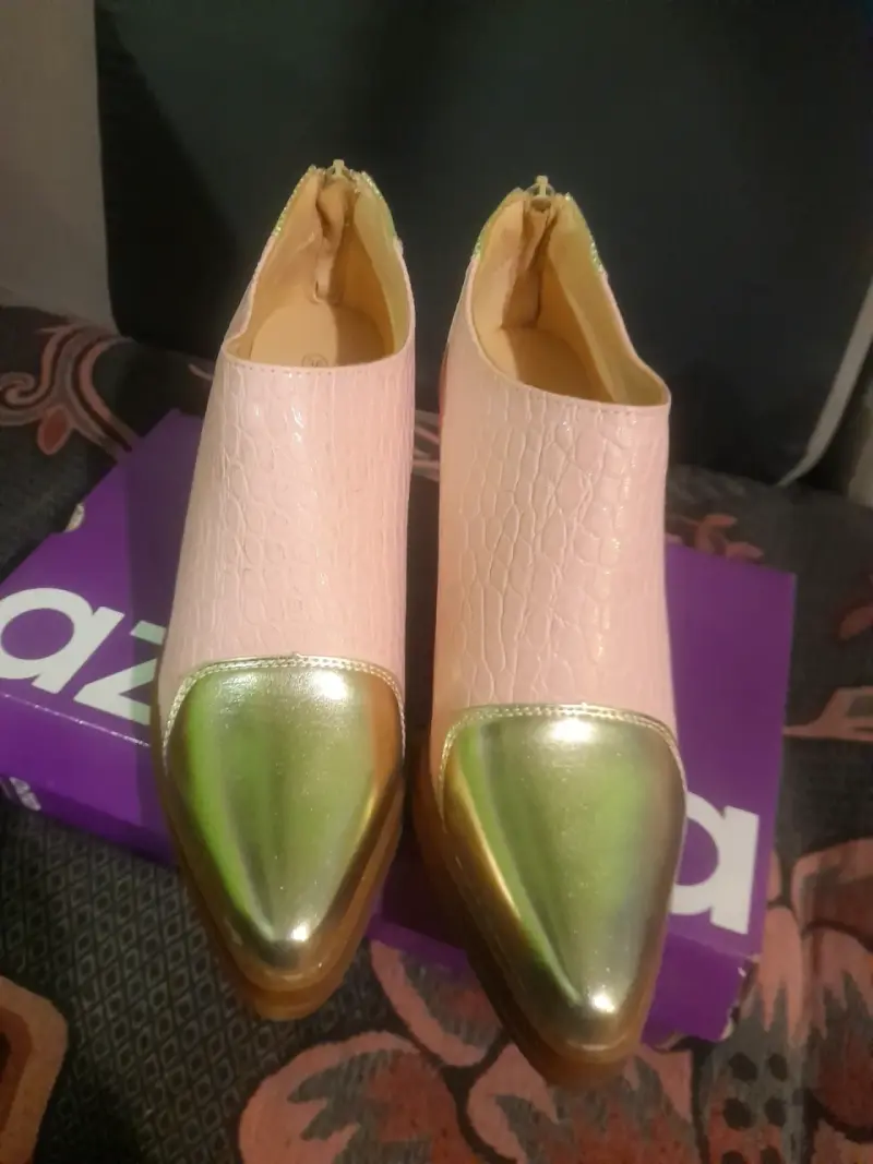 Botines de tacón dorados y rosados Azaleia - 1