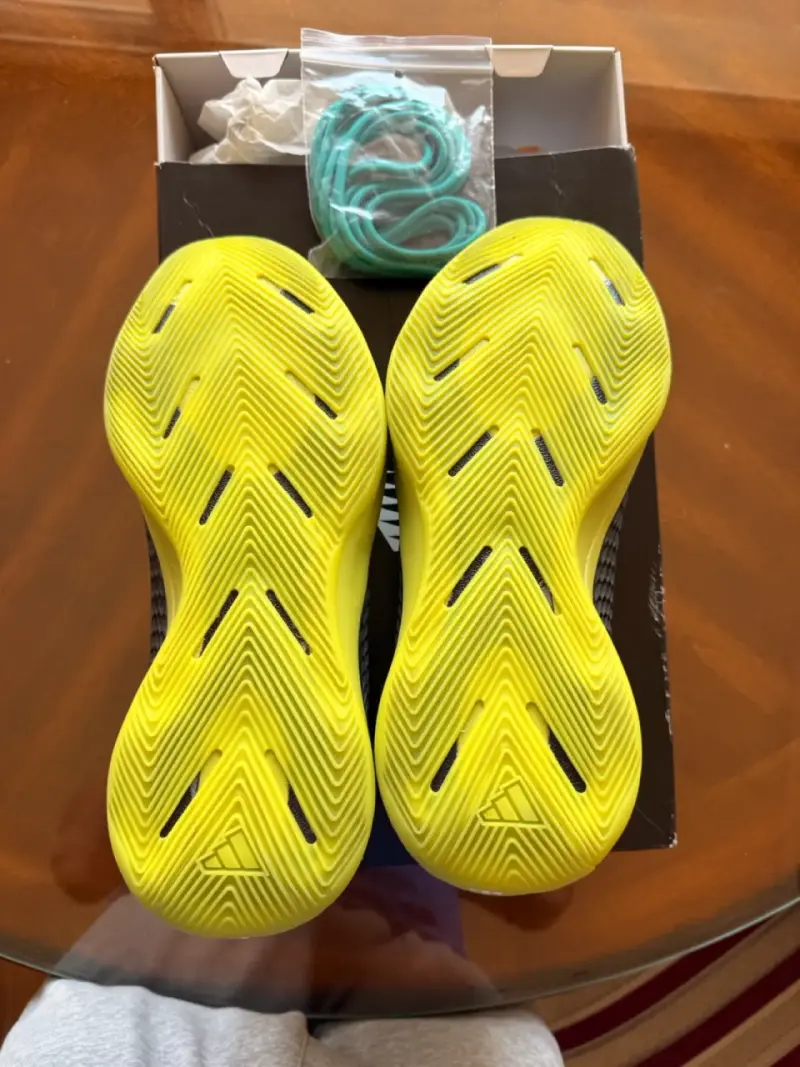 Zapatillas de Baloncesto Adidas Anthony Edwards 1 - 2