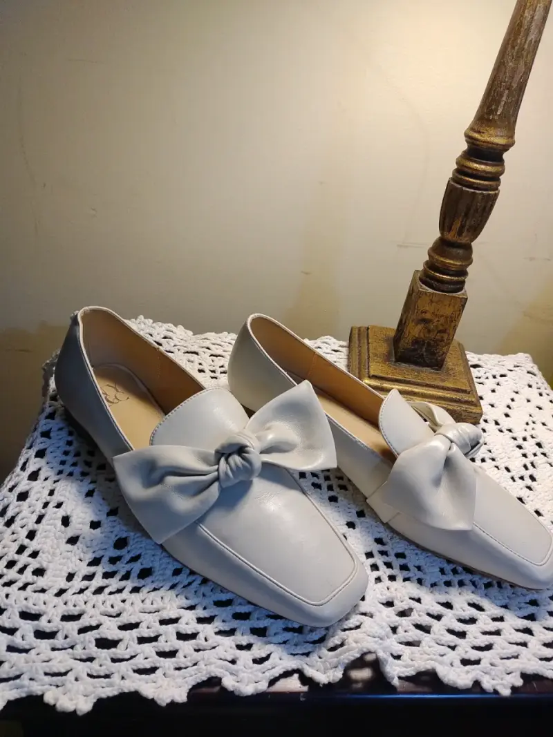 Zapatos planos blancos con lazo para mujer - 3