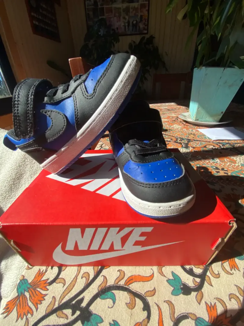 Zapatillas deportivas para niños Nike azul y negro - 2