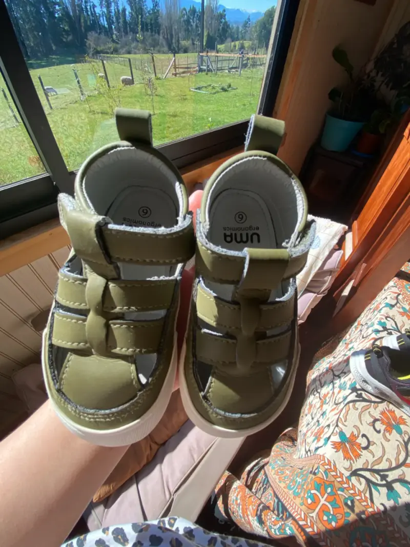 Sandalias para niños verdes Umma Ergonomics