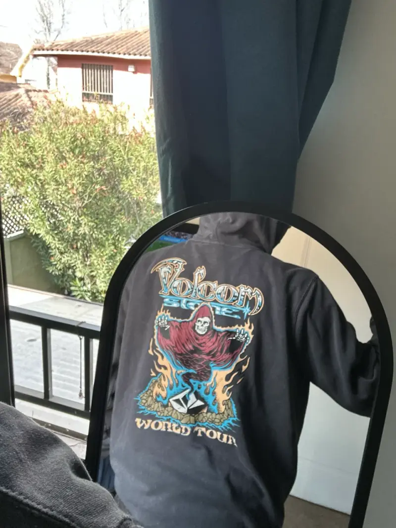 Polerón con capucha Volcom XL - 6
