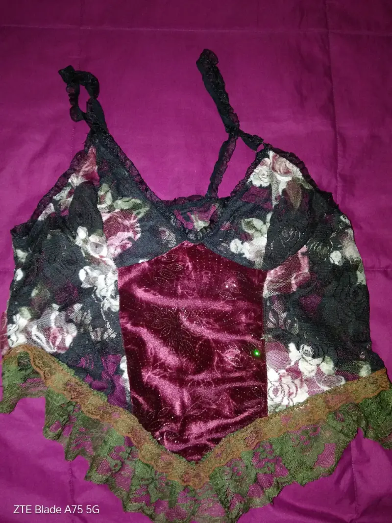 Conjunto de tops de encaje y terciopelo para mujer - 1