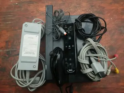 Consola Nintendo Wii con accesorios - miniatura 2