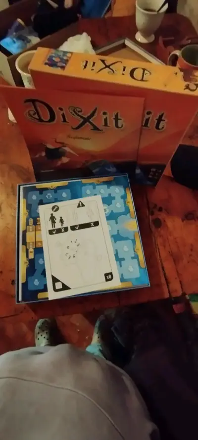 Juego de mesa Dixit para 3-8 jugadores - miniatura 3