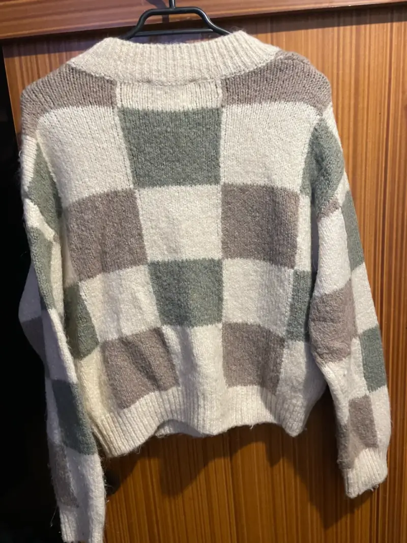 Suéter de cuadros Zara para adolescentes - 4