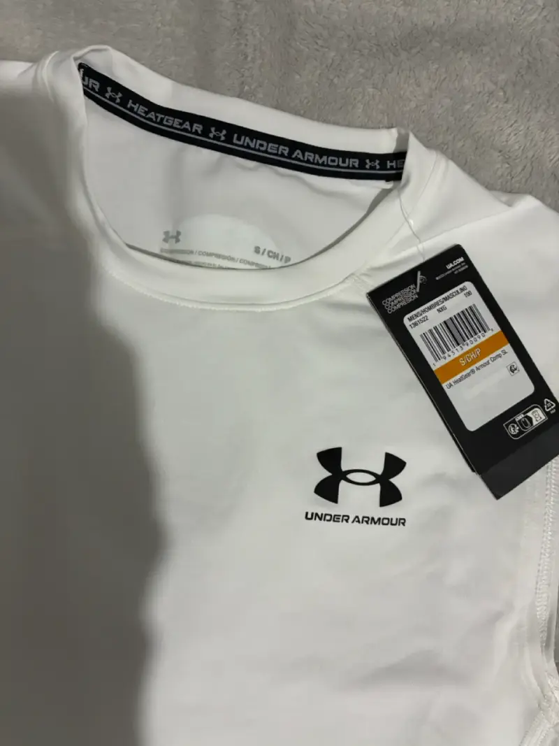 Polera compresión Under Armour - 1