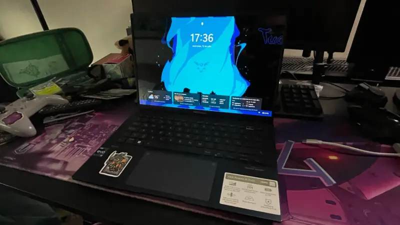 Laptop ASUS Zenbook 14 OLED - 1