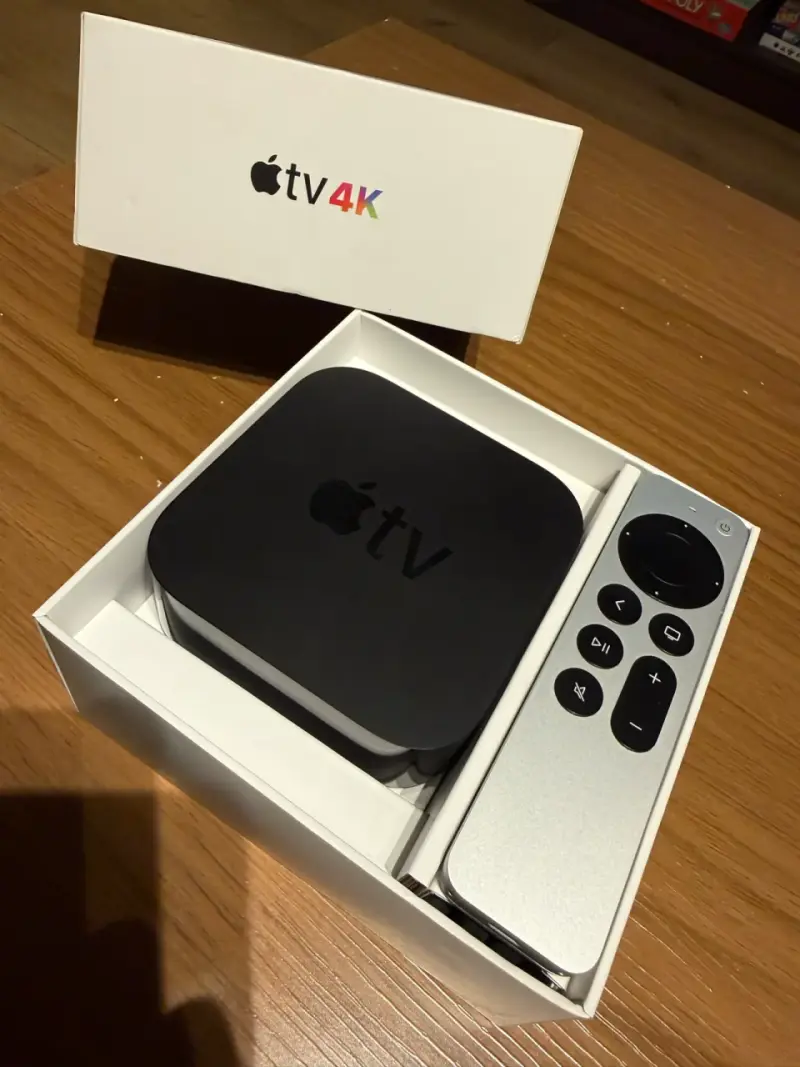 Apple TV 4K 2nd Gen - 1