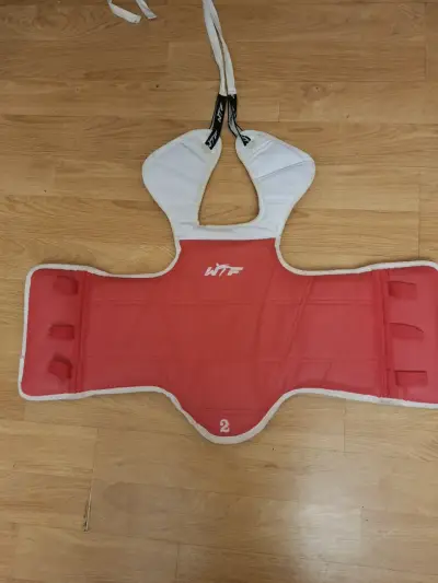 Pechera de Taekwondo WT para entrenamiento - miniatura 1