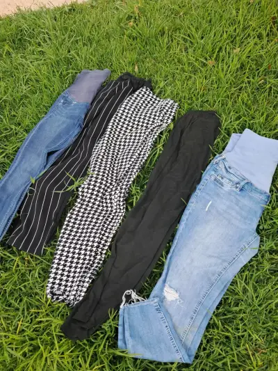 Lote de ropa embarazada L/XL - miniatura 2