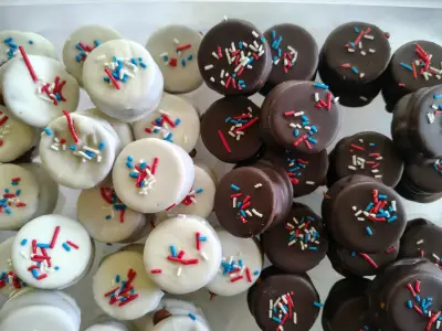 Caja de Regalo Chilena con alfajores - miniatura 4