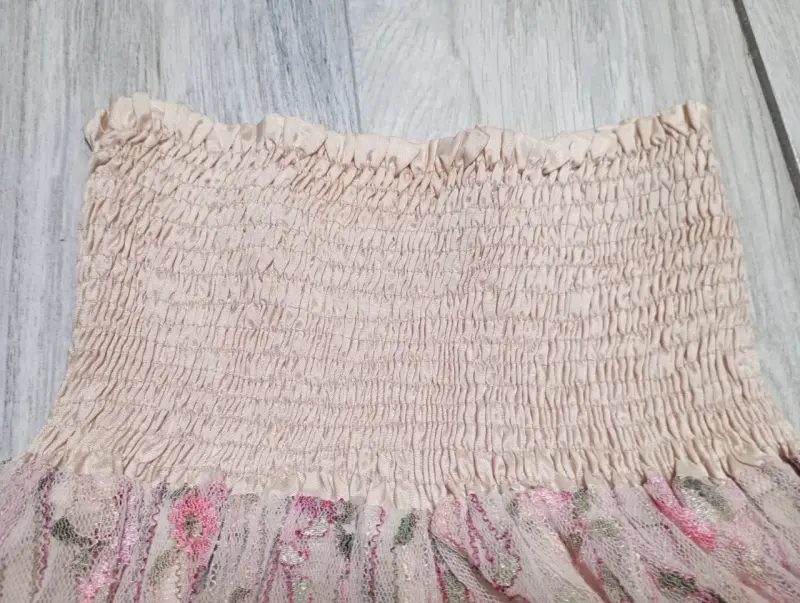 Falda o top de encaje floral rosa con volantes - 4