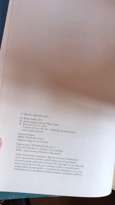 Libro El Astro Nocturno de María Gudín - miniatura 3