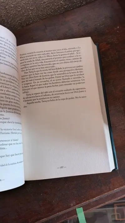 Libro El Astro Nocturno de María Gudín - miniatura 4