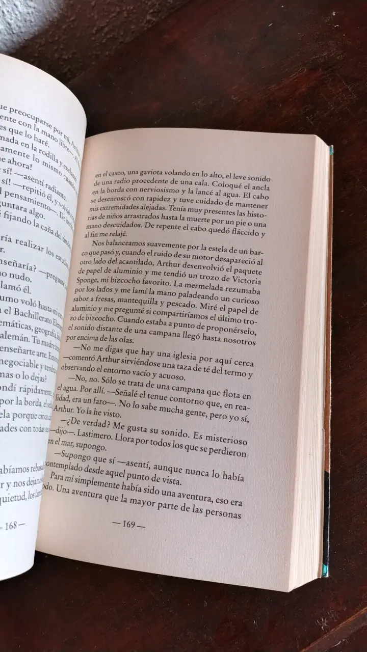 Libro 'Cuando Dios Era Un Conejo' de Sarah Winman - 4
