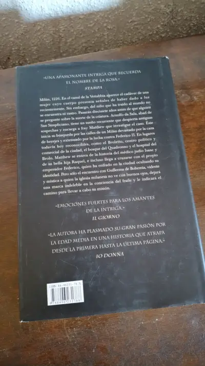 Libro El Señor del Halcón de Valeria Montaldi - miniatura 2