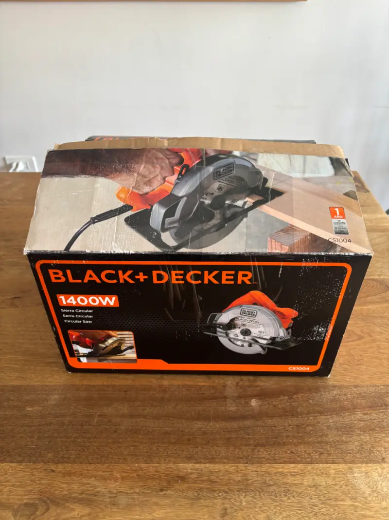 Sierra circular Black+Decker 1400W - 2