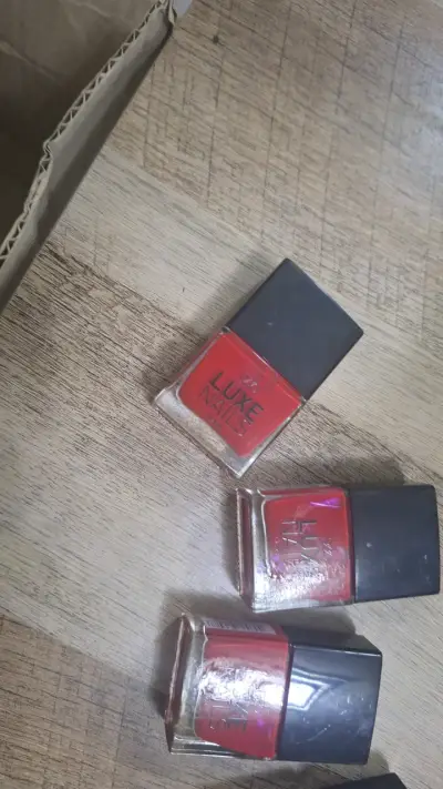 Set de esmaltes de uñas Luxe Nails variados - miniatura 1