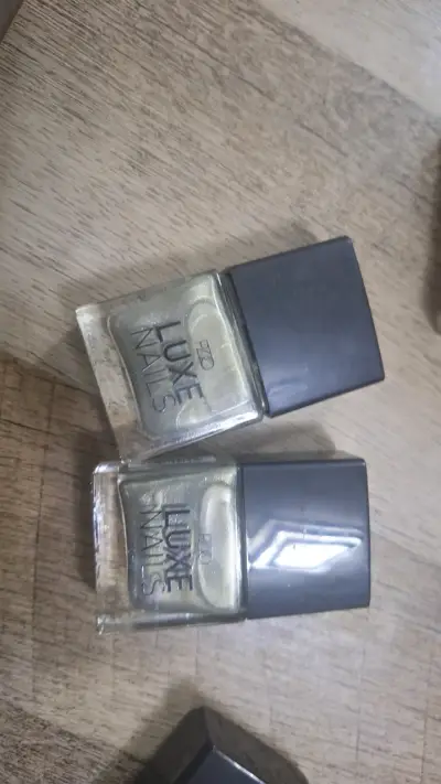 Set de esmaltes de uñas Luxe Nails variados - miniatura 2