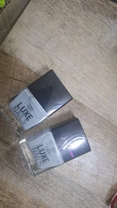Set de esmaltes de uñas Luxe Nails variados - miniatura 4