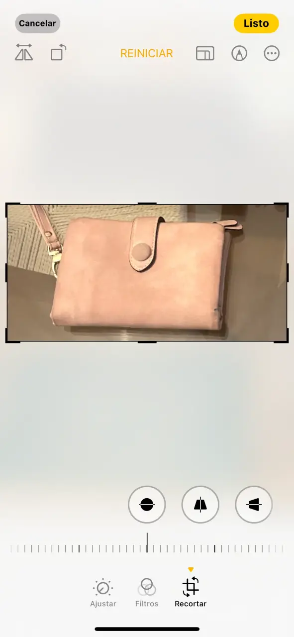 Cartera de mano rosa elegante