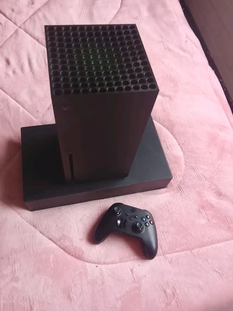 Consola Xbox Series X Reacondicionada 1TB - 5