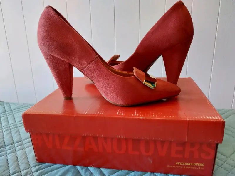 Zapatos de tacón alto rojos Vizzano - 2