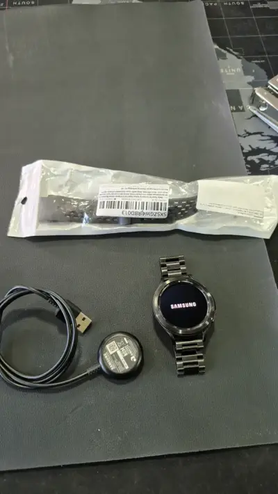 Smartwach Samsung Watch 4 Classic - miniatura 2