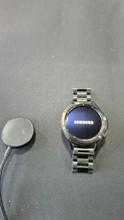 Smartwach Samsung Watch 4 Classic - miniatura 4