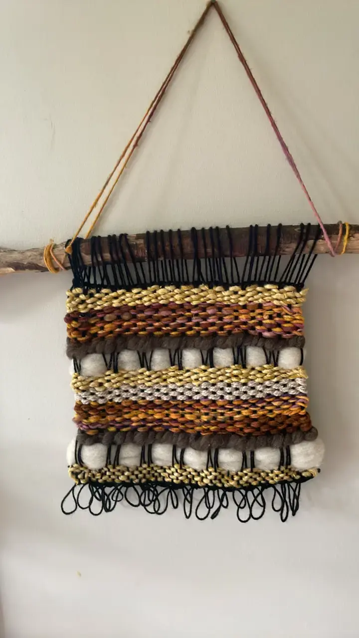 Telar  decorativo tejido a mano con diseño rústico - 2
