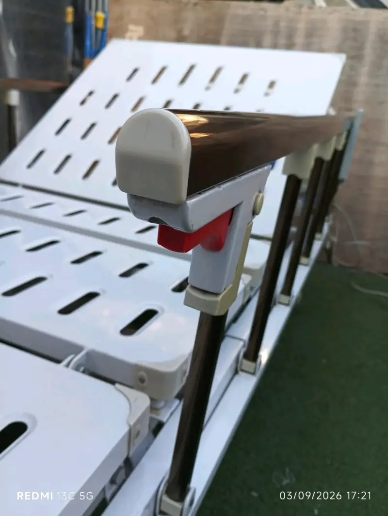 Cama clínica ajustable con control remoto - 5