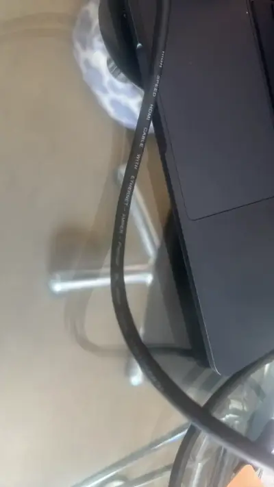 Cable HDMI de alta velocidad con Ethernet - miniatura 1