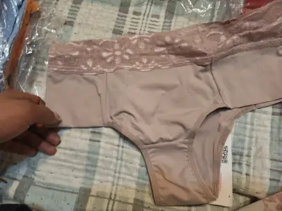 Pack de tangas de encaje Romance en varios colores - miniatura 5