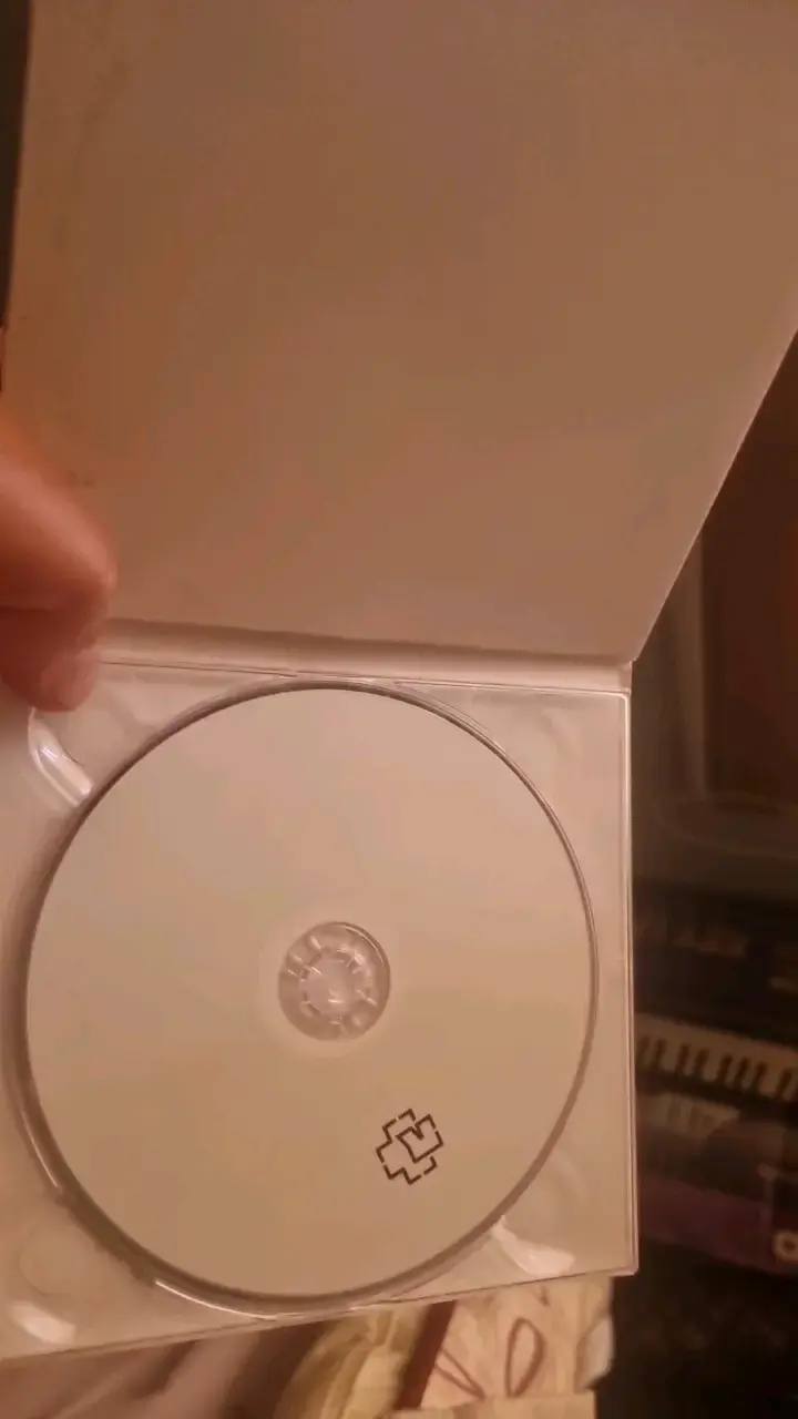 Álbum de música Rammstein con caja original - 3