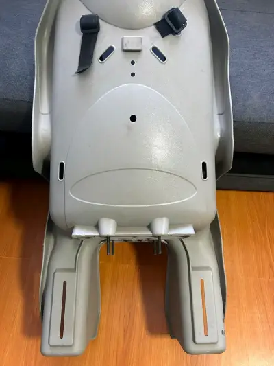 Silla de bicicleta para niño con soporte seguro - miniatura 1