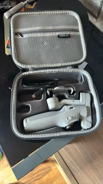 Estabilizador DJI OM 4 para Smartphone - miniatura 1