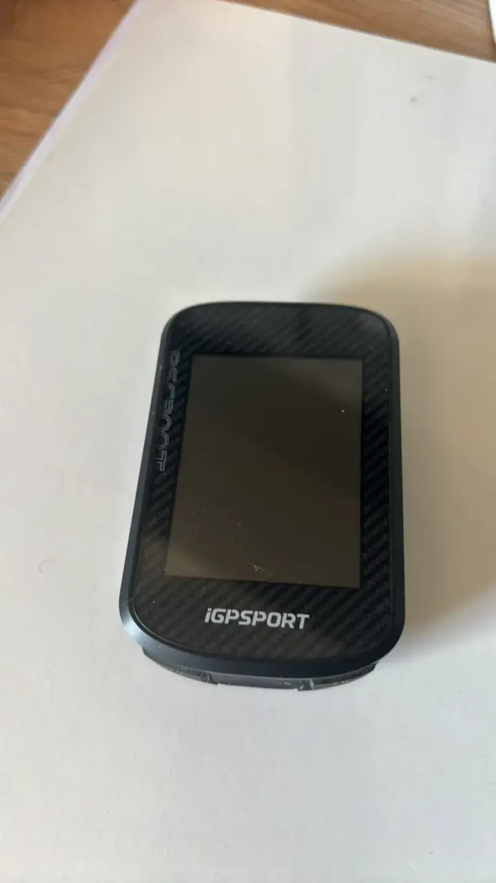 Ciclocomputador GPS iGPSPORT con pantalla táctil - 1