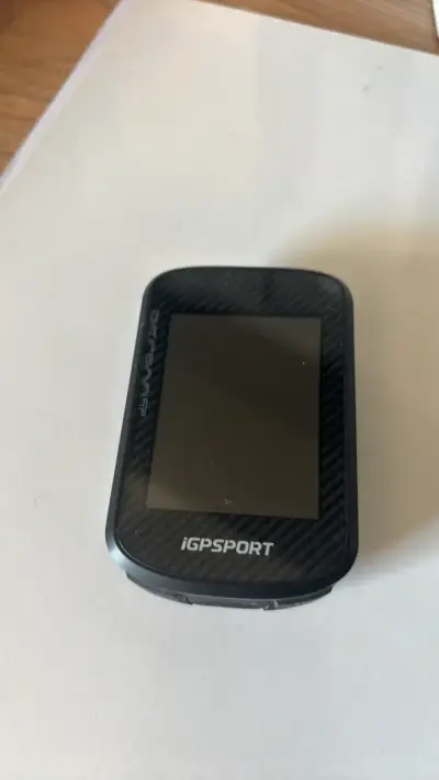 Ciclocomputador GPS iGPSPORT con pantalla táctil - miniatura 1