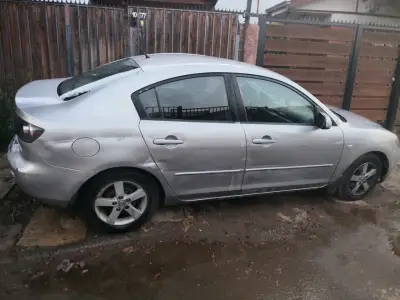 Mazda 3 - miniatura 2