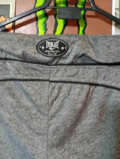 Pantalones deportivos grises Everlast para hombre - miniatura 2